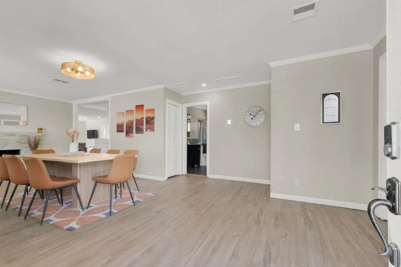 Spacious 4Br Plus Den With Pool, Jacuzzi, Bbq, Near Strip Las Vegas Vakantiehuis