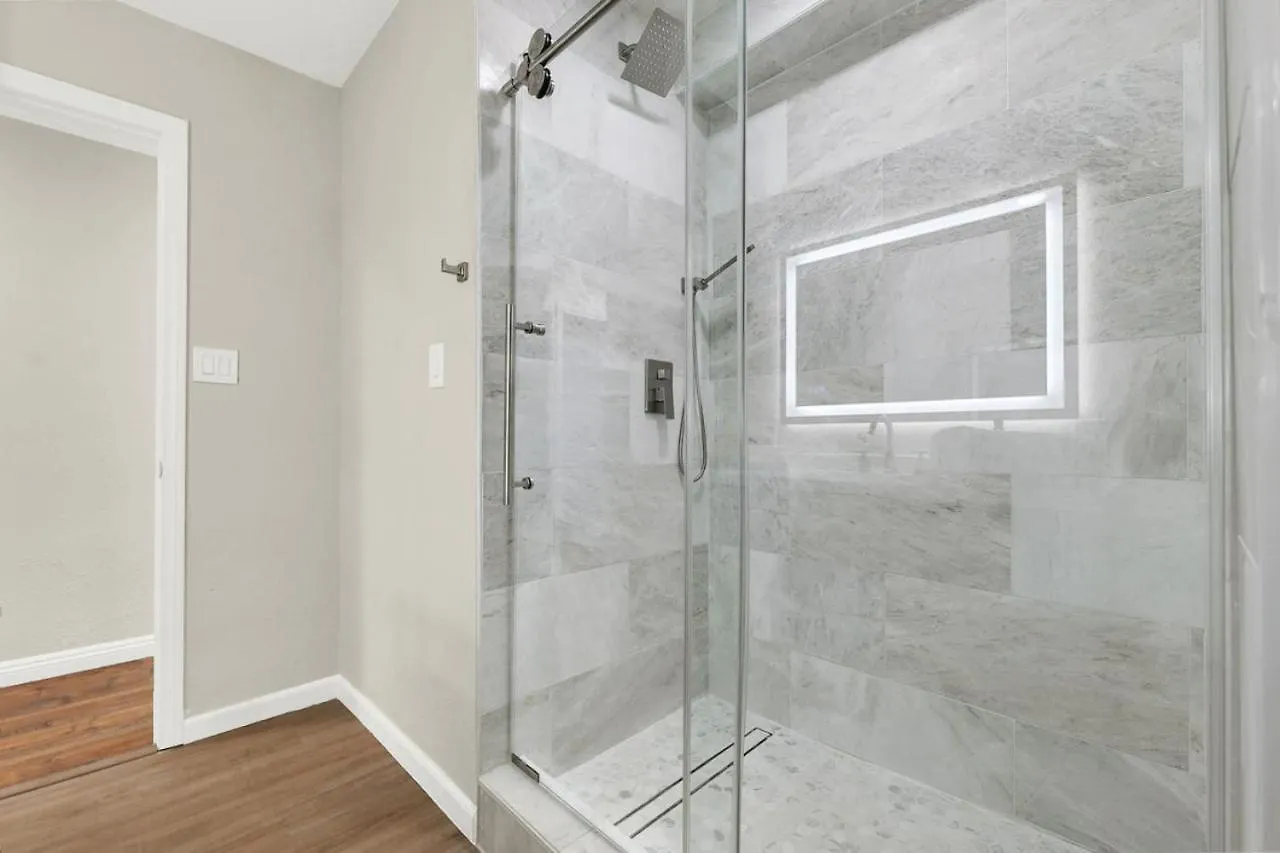 בית נופש לאס וגאס Spacious 4Br Plus Den With Pool, Jacuzzi, Bbq, Near Strip