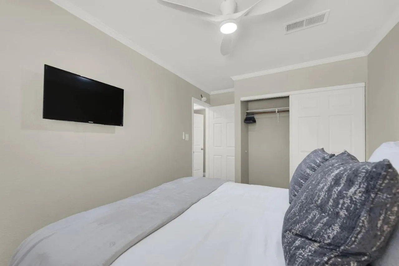 לאס וגאס Spacious 4Br Plus Den With Pool, Jacuzzi, Bbq, Near Strip 0*, לאס וגאס